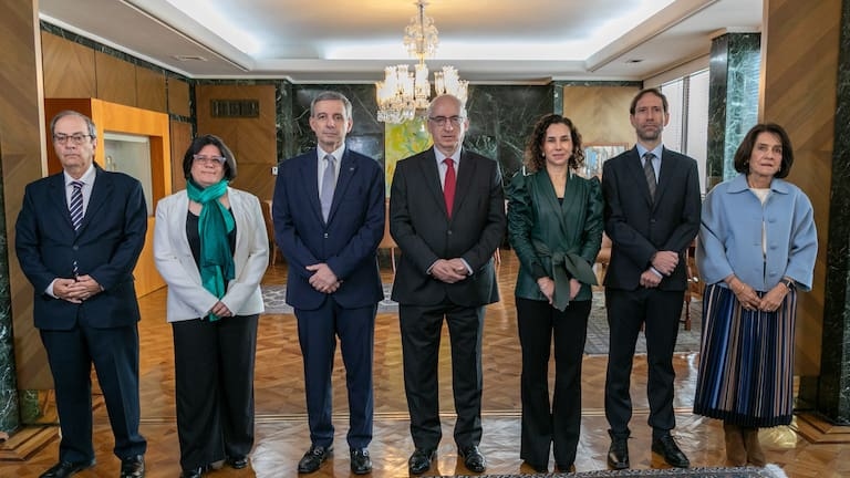 Miguel Gómez se estrenó en la Junta del Banco de la República y así transcurrió la reunión